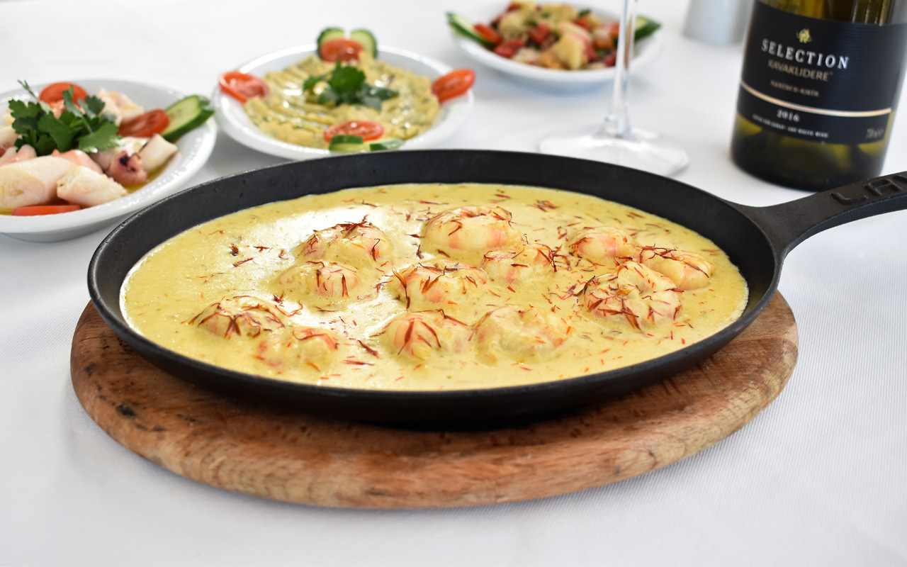 PAN-FRIED SHRIMP WITH SAFFRON SAUCE